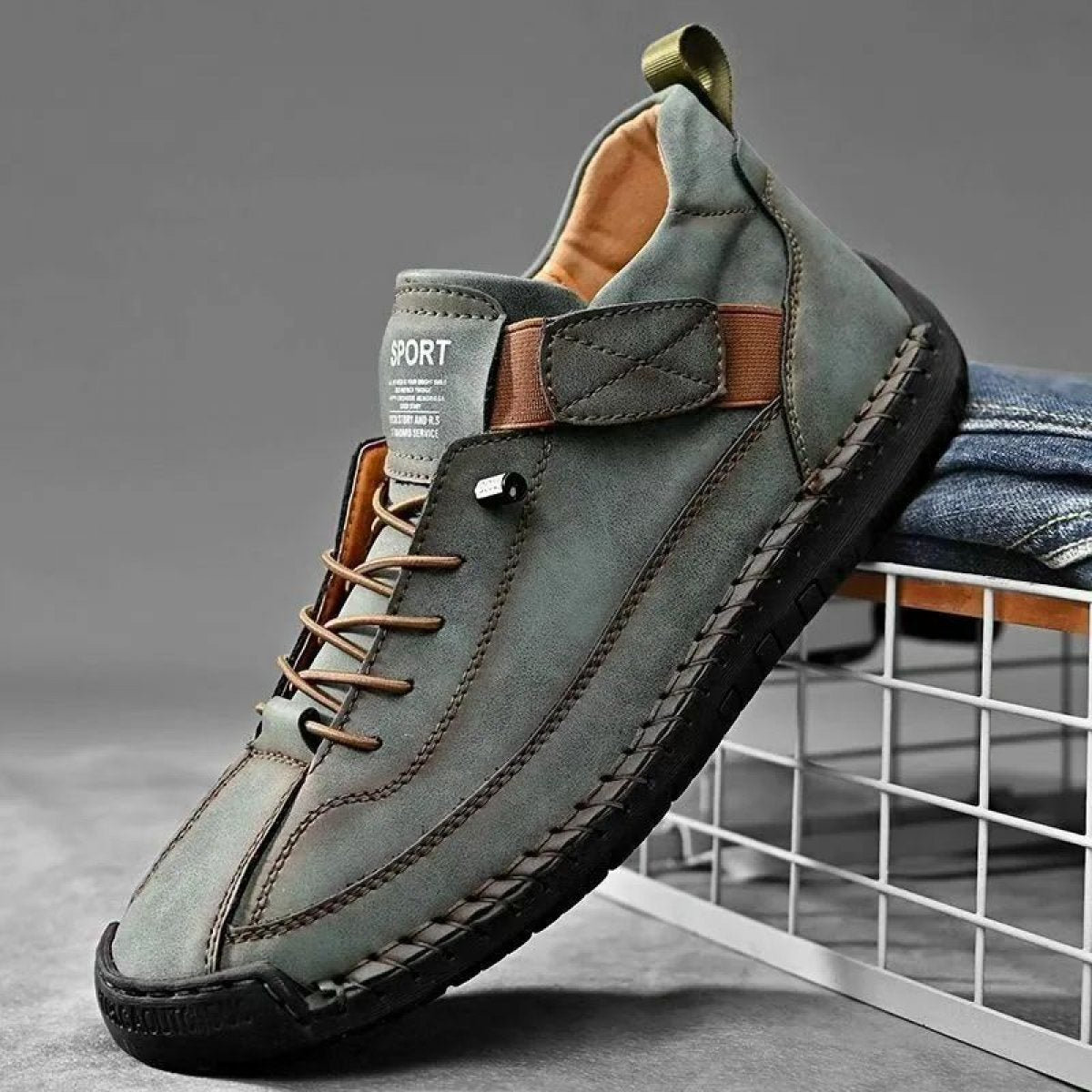 Vintage Outdoor Workwear Stitched Men's Shoes